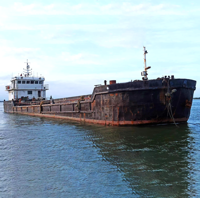 2003 Built 500 DWT Self Driven Split Hopper Barge For Sale