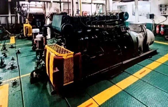 2009 Built 200 DWT Towboat For Sale - 7 - ShipsTrading