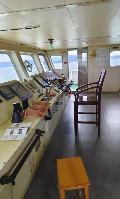 2013 Built 1150 DWT Self Driven Split Hopper Barge For Sale