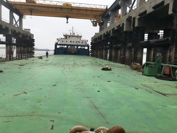 2015 Built 3300 DWT Landing Craft Tank For Sale