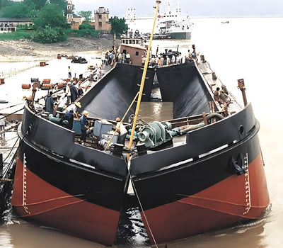 2013 Built 1150 DWT Self Driven Split Hopper Barge For Sale