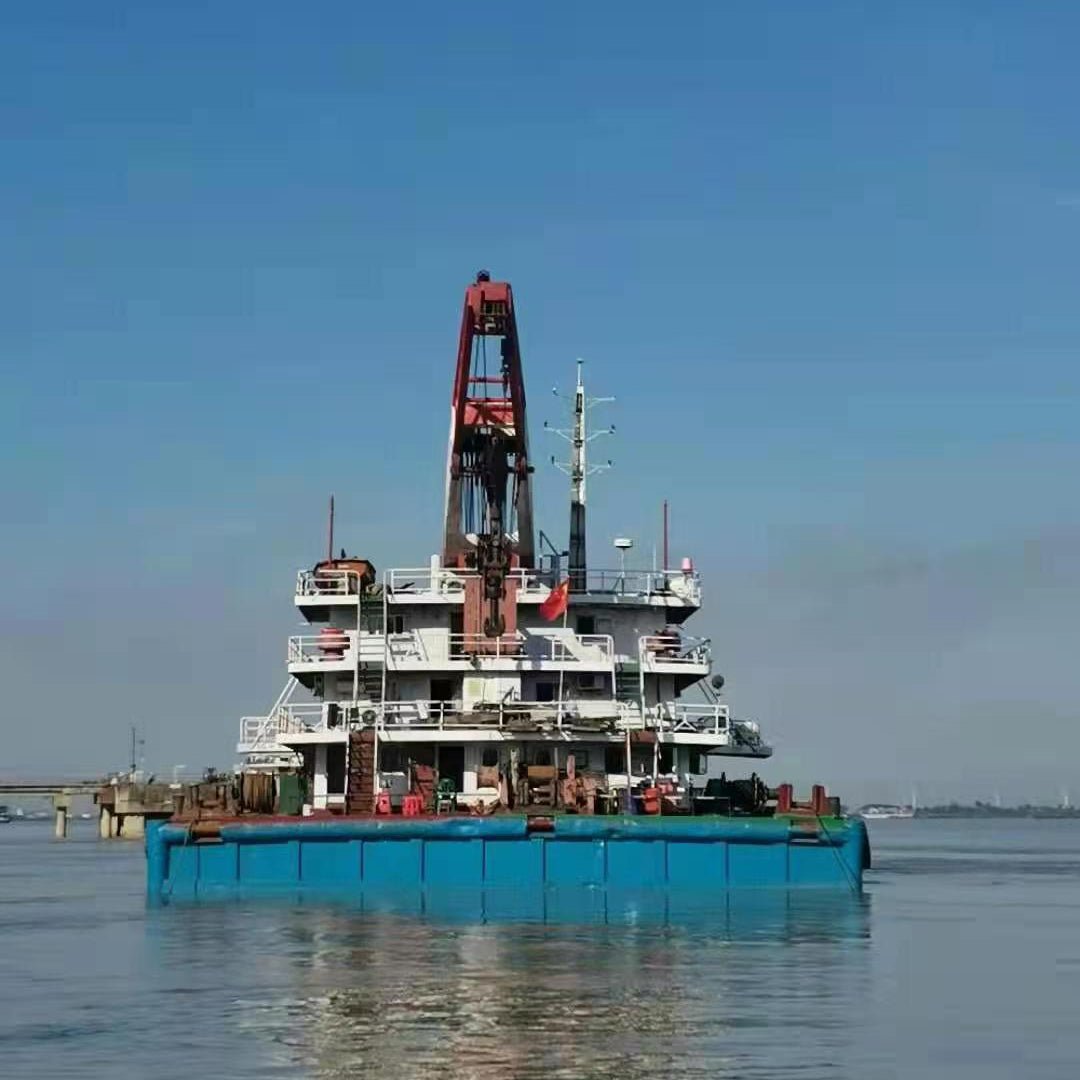 2002 Built Crane Vessel  For Sale Detail 1