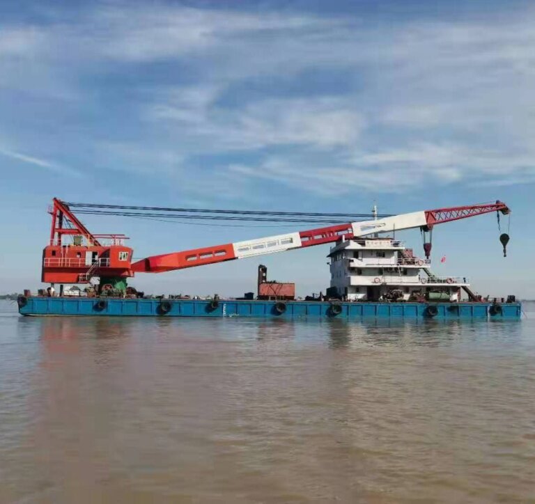 2002 Built Crane Vessel For Sale For Sale