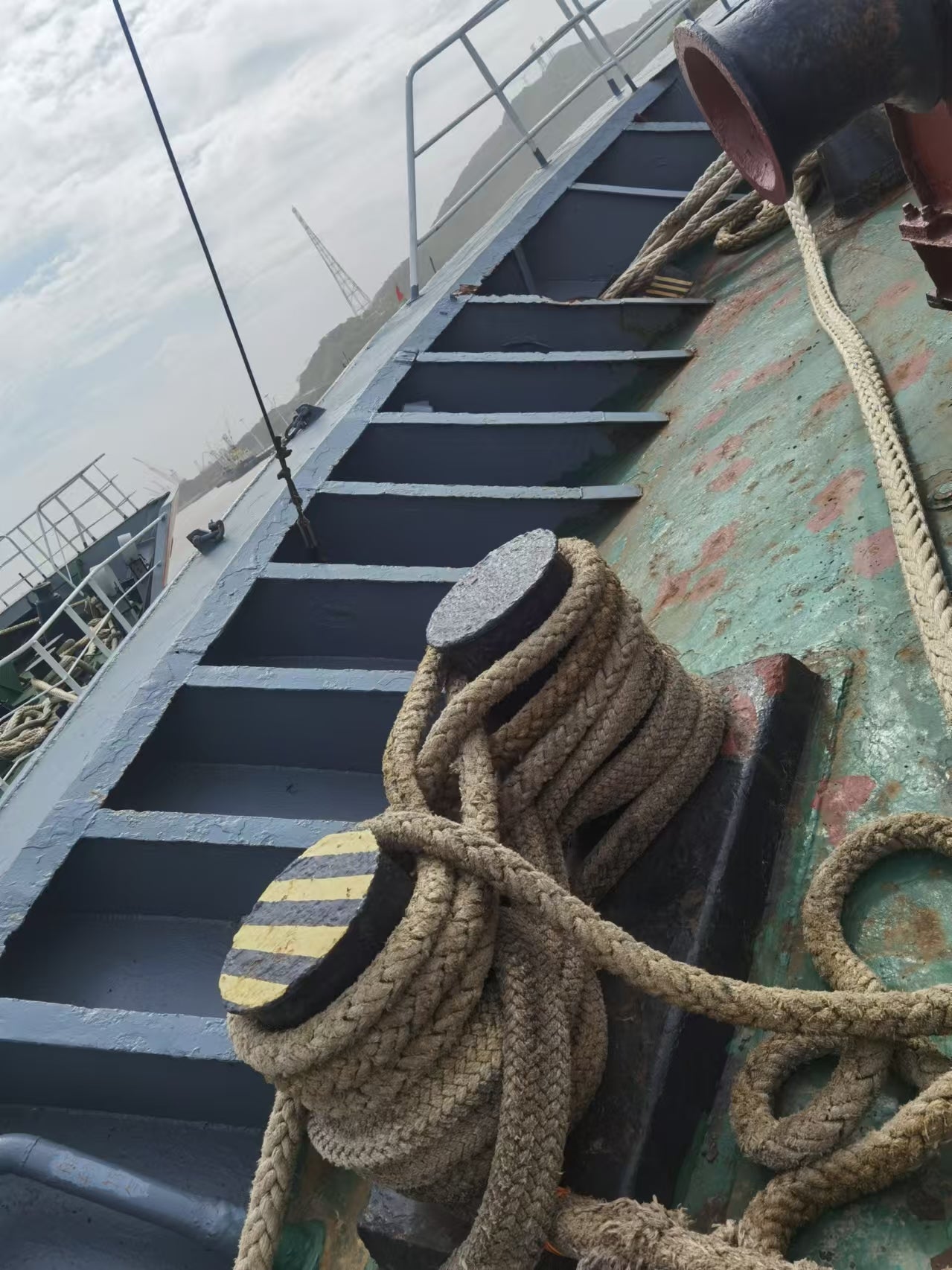 2006 Built 2500 DWT Oil Tanker For Sale Detail 4