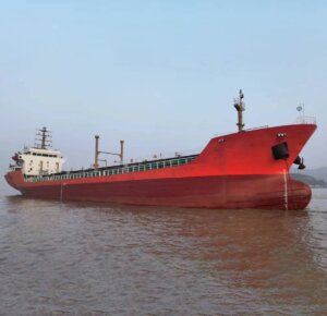 2006年建造、2015年翻新的3600载重吨油轮出售 5087666 2006 Built(2015 Rebuilt) 3600 DWT Oil Tanker For Sale For Sale