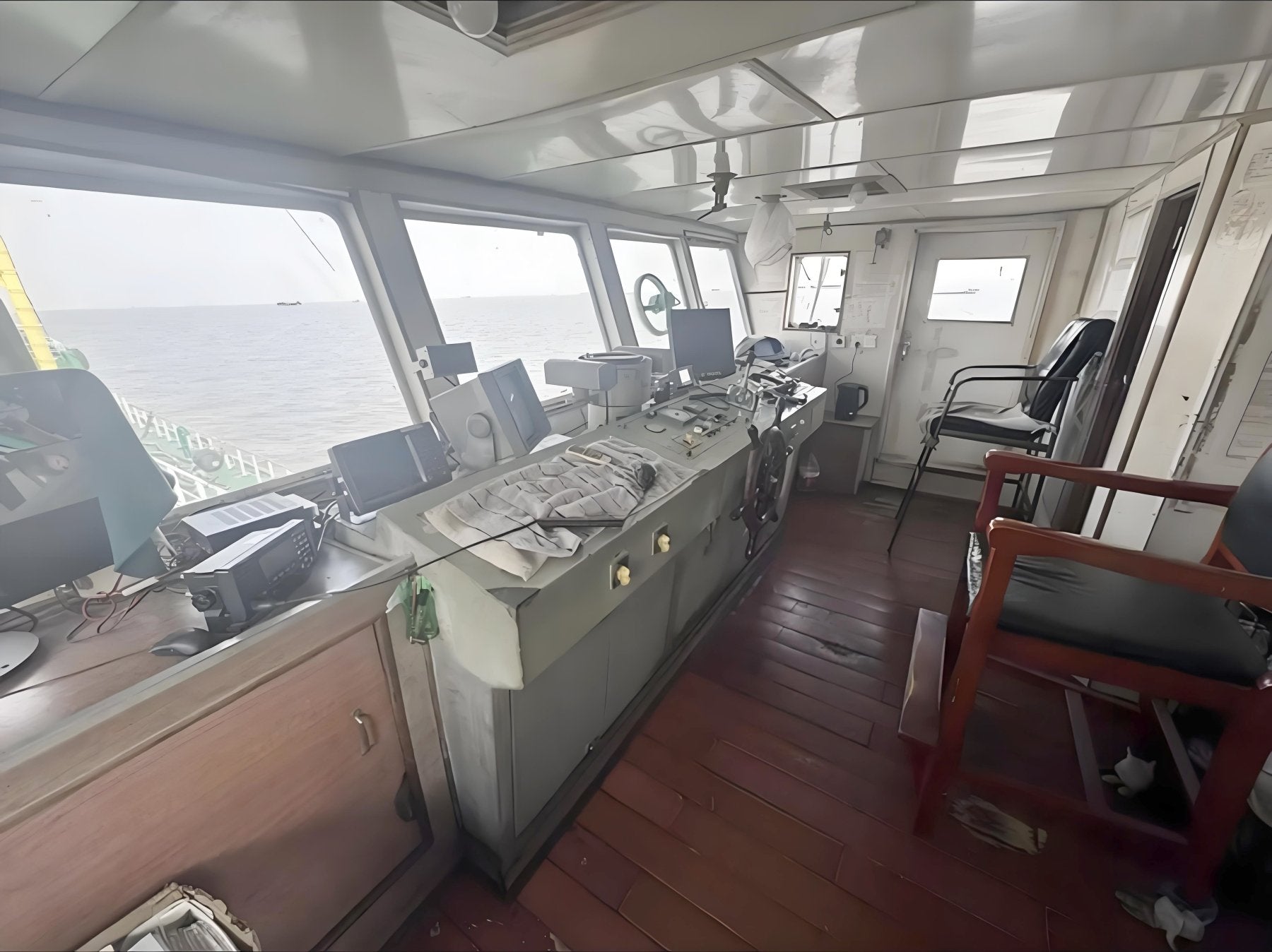 2008 Built 900 DWT Oil Tanker For Sale Detail 3
