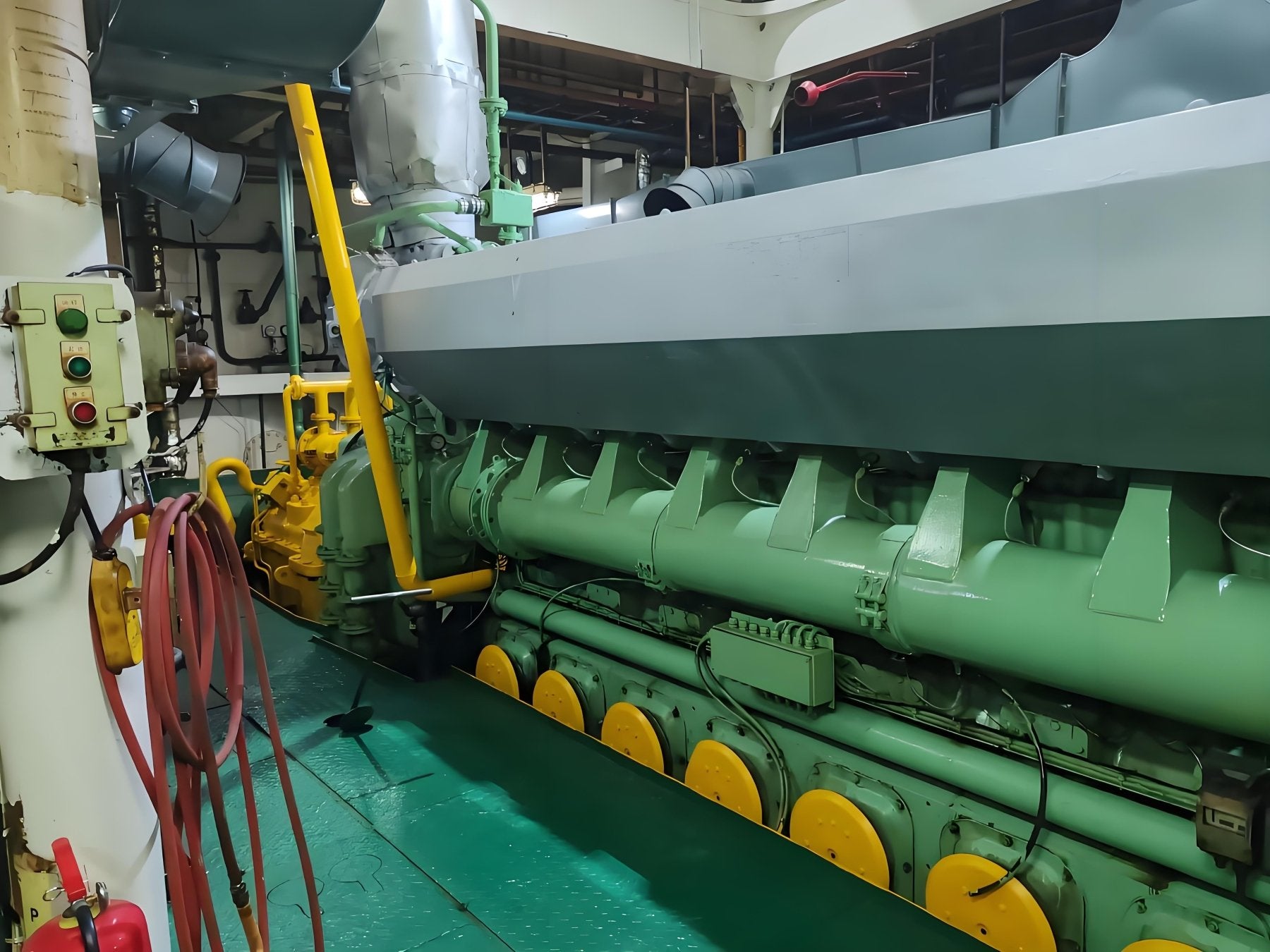 2009 Built 13000 DWT Bulk Carrier For Sale Detail 8