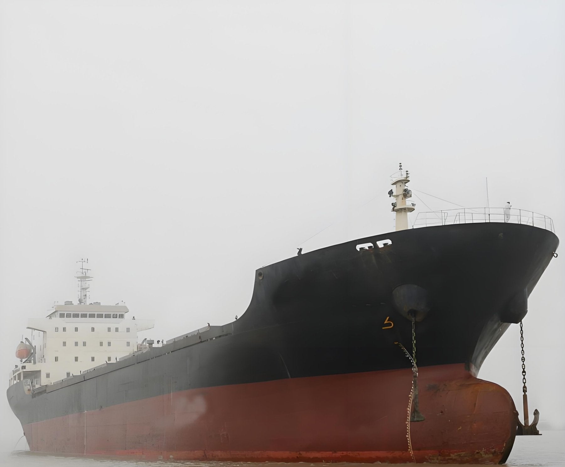 Detalles de la venta de un granelero de 25 000 DWT construido en 2011, parte 2