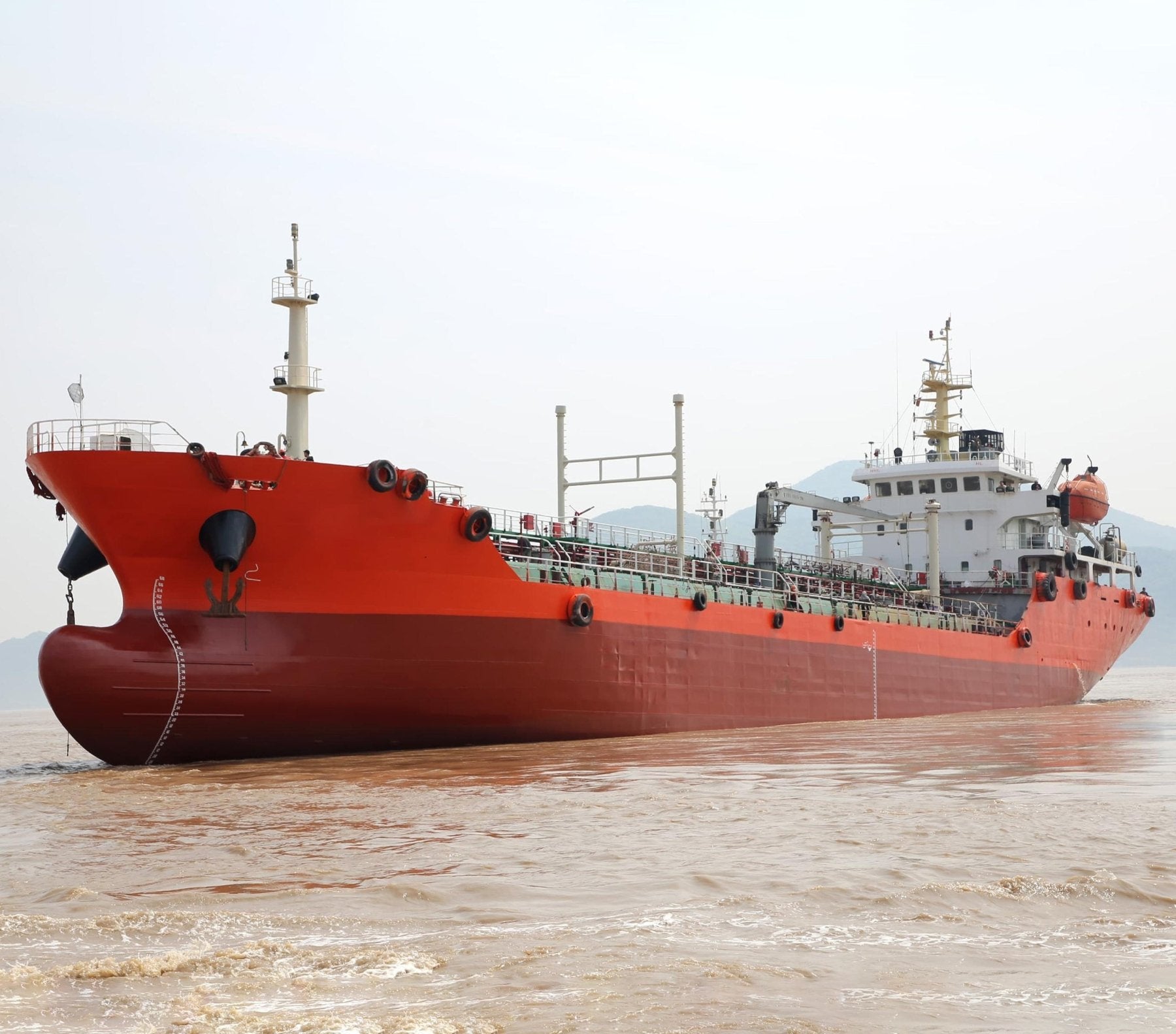 Détails de la vente d'un pétrolier de 4 300 DWT construit en 2011 – Partie 2