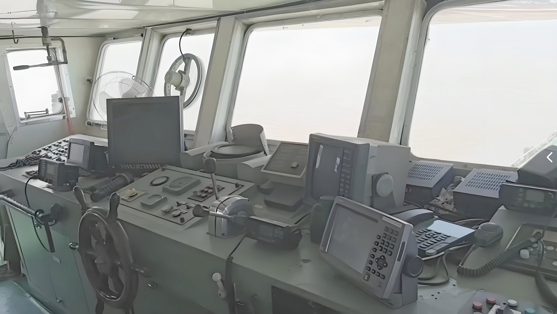 2011 Built 900 DWT Oil Tanker For Sale Detail 3