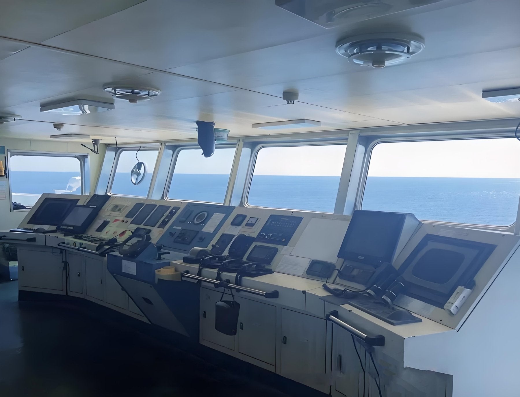2012 Built 8800 DWT 426 TEU Container Ship For Sale Detail 3