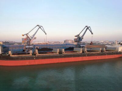 Vente d'un vraquier de 57 000 DWT construit en 2013