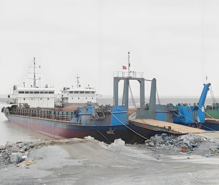 2014 Built 2900 DWT Landing Craft Tank For Sale For Sale