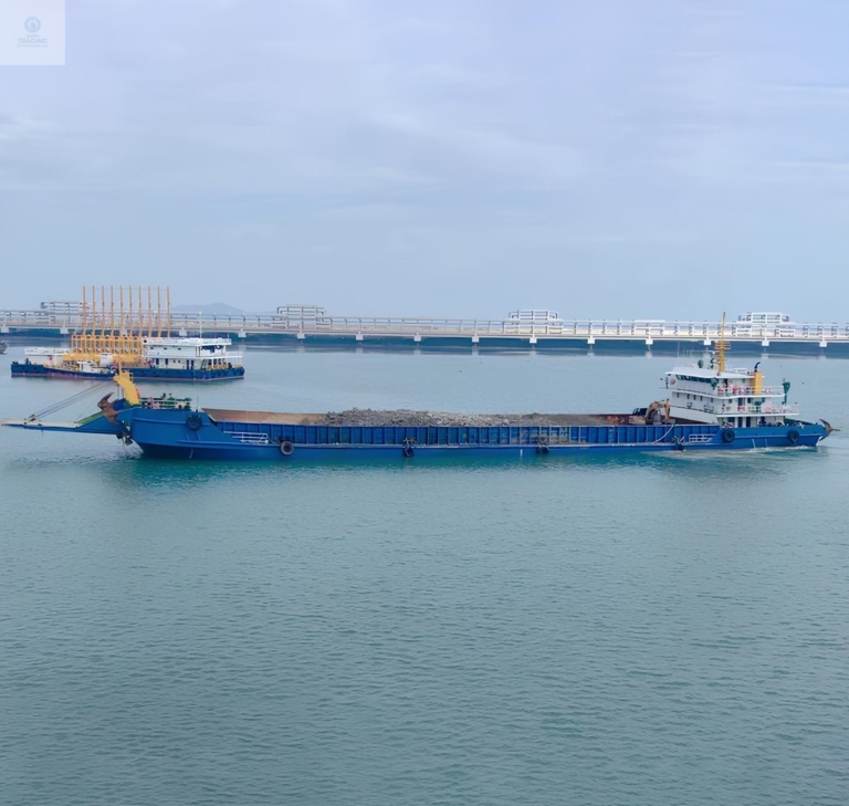 2015 Built 2000 DWT Landing Craft Tank For Sale For Sale