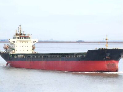 Granelero de 14 000 DWT construido en 2020, en venta