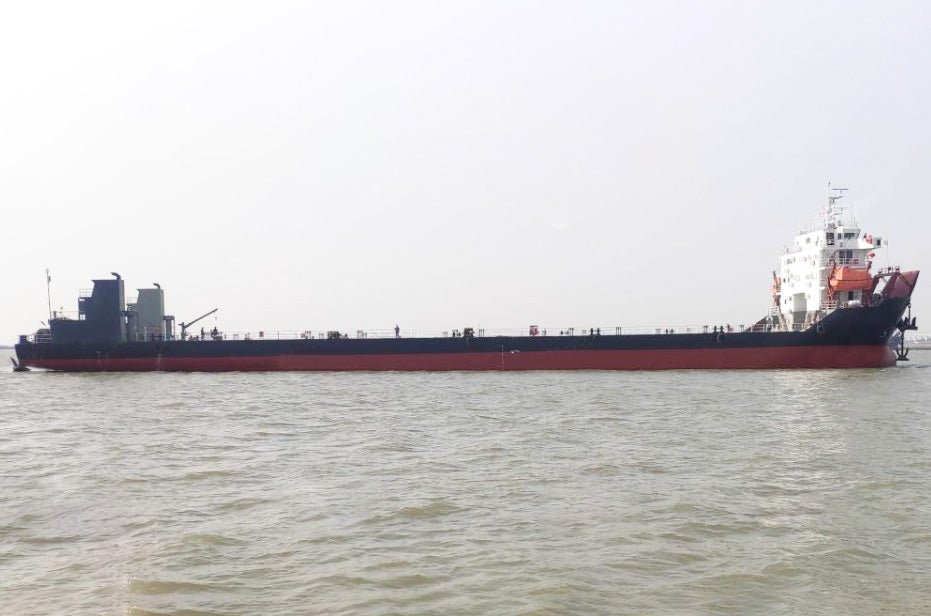 Détails de la vente d'une péniche de débarquement de 6 000 DWT construite en 2021 – Partie 2