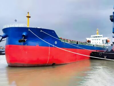 Vente d'un vraquier de 9 800 DWT construit en 2021