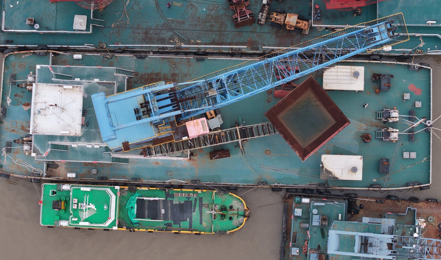 2022 Built 50 DWT Crane Vessel For Sale Detail 8
