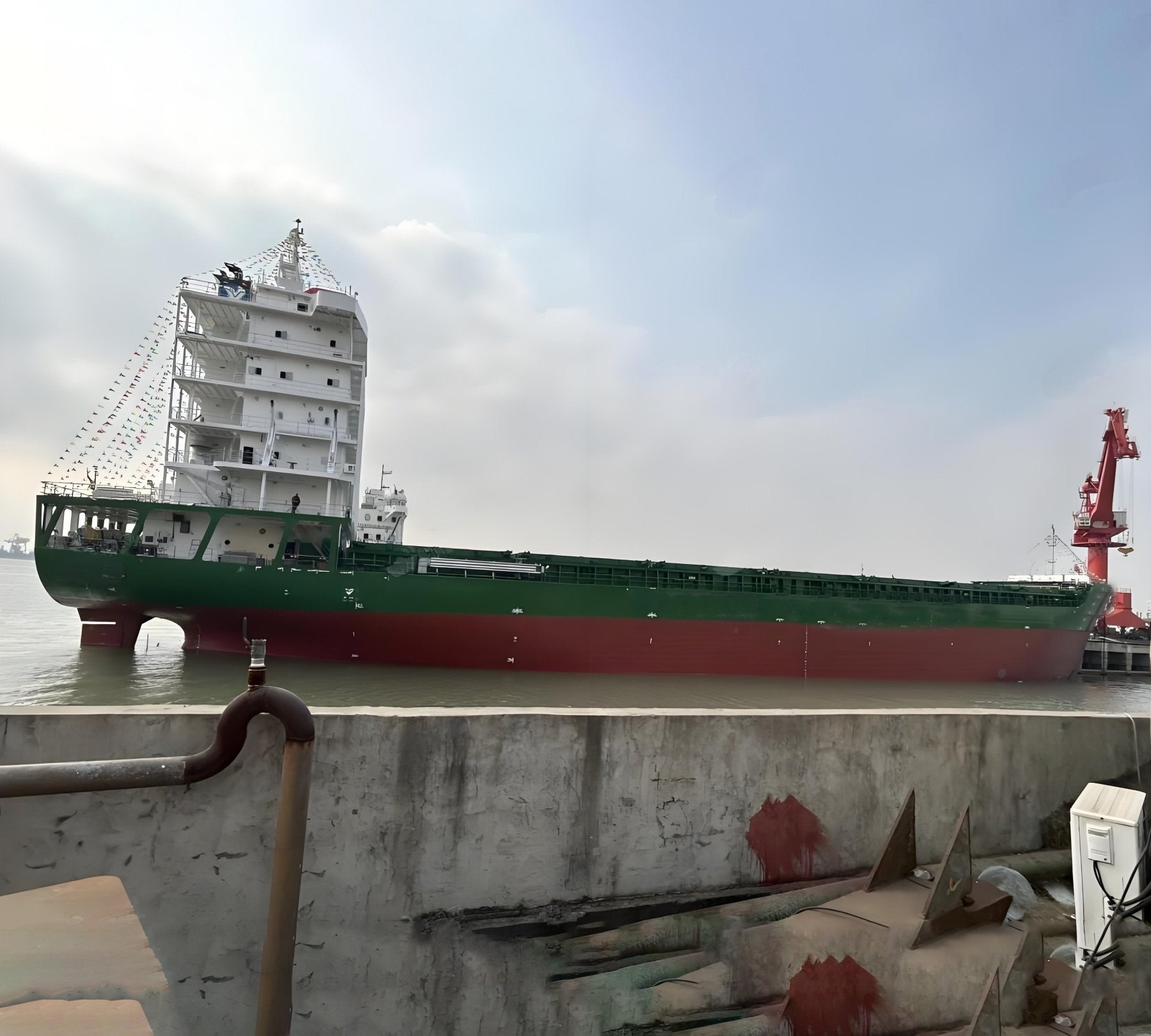 2024 Built 12000 DWT 1075 TEU Container Ship For Sale Detail 2