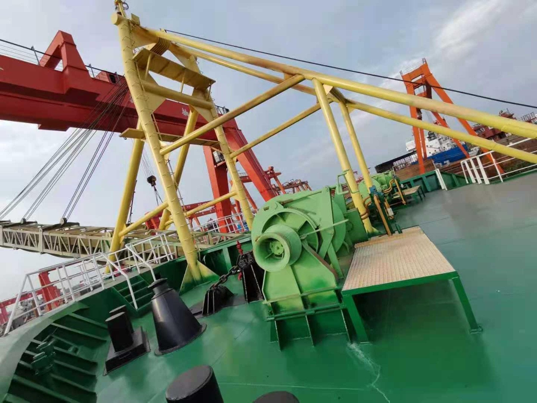4900 DWT Self-Puming Unloading Sand Ship For Sale Detail 2