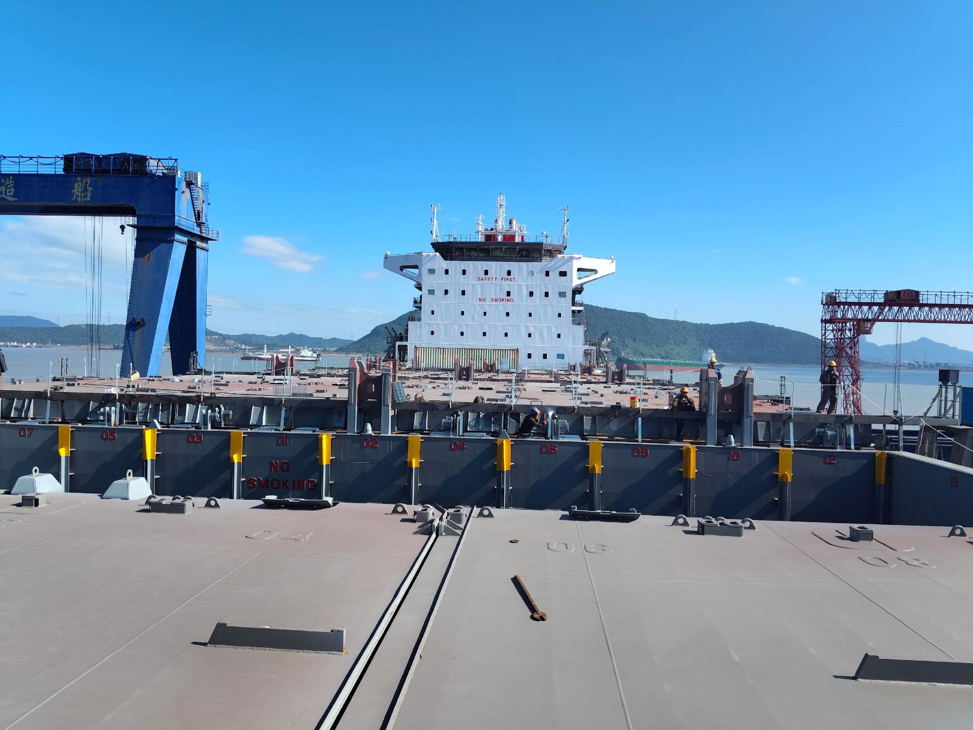 2026 Newbuilding 34000 DWT 2340 TEU Container Ship For Sale Detail 3