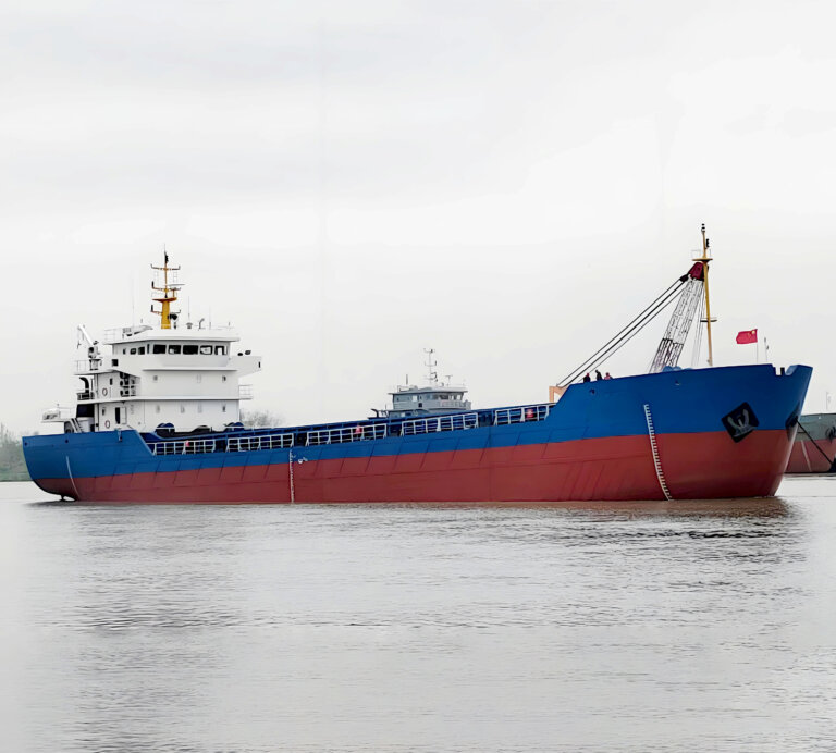 2026 Built 4400 DWT Self Driven Split Hopper Barge For Sale For Sale