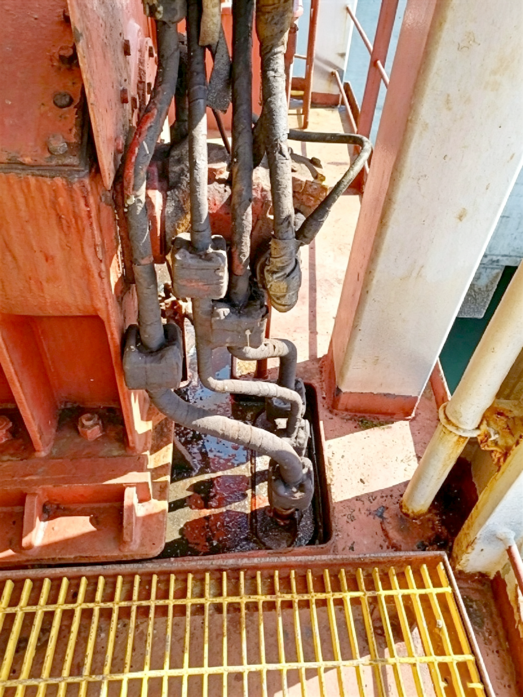 2004 Built 7800 DWT Multipurpose Vessel For Sale Detail 6