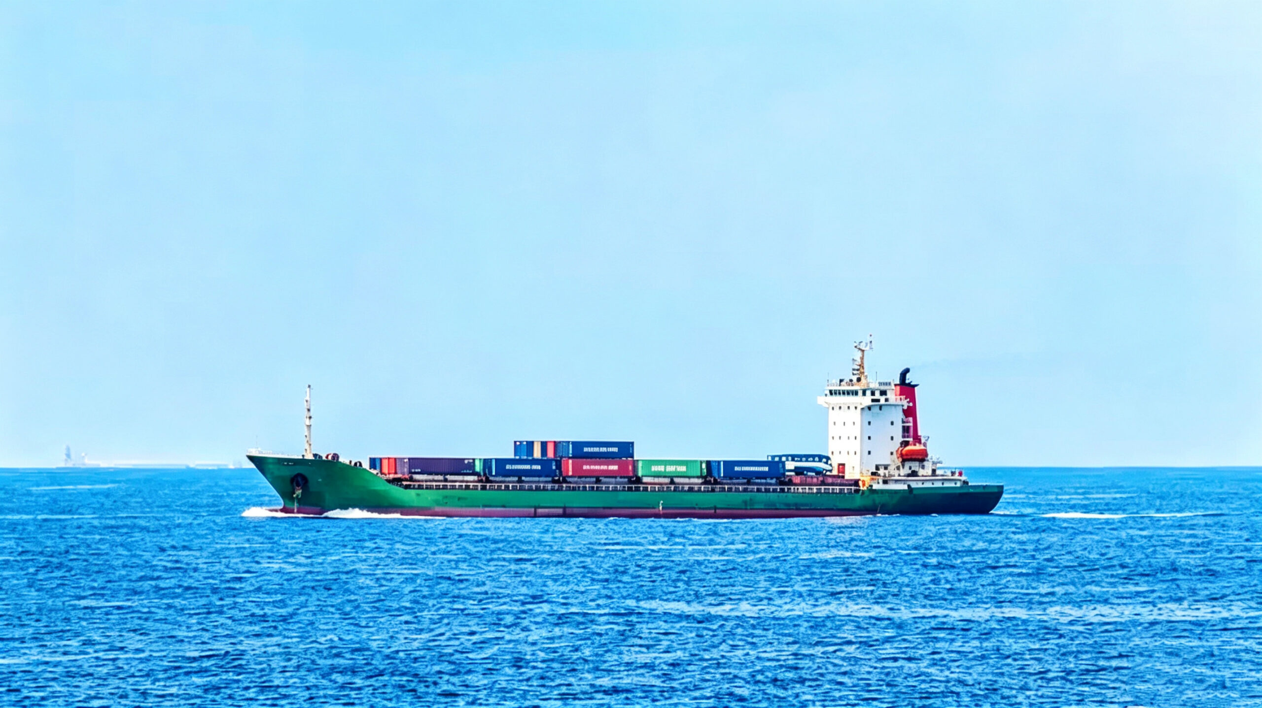 2005 Built 11000 DWT 714 TEU Container Ship For Sale Detail 2