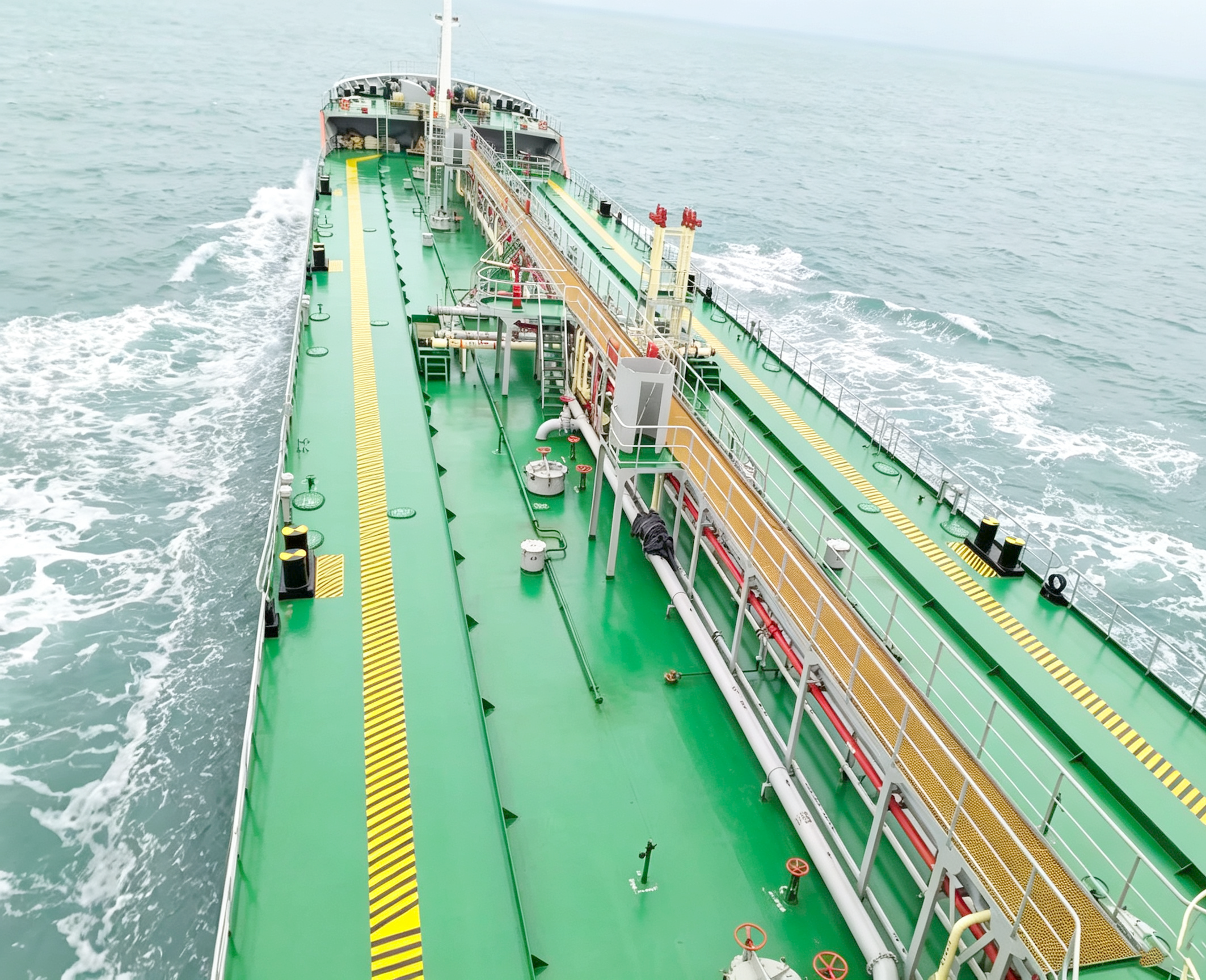 2007 Built 9000 DWT Oil Tanker For Sale Detail 4
