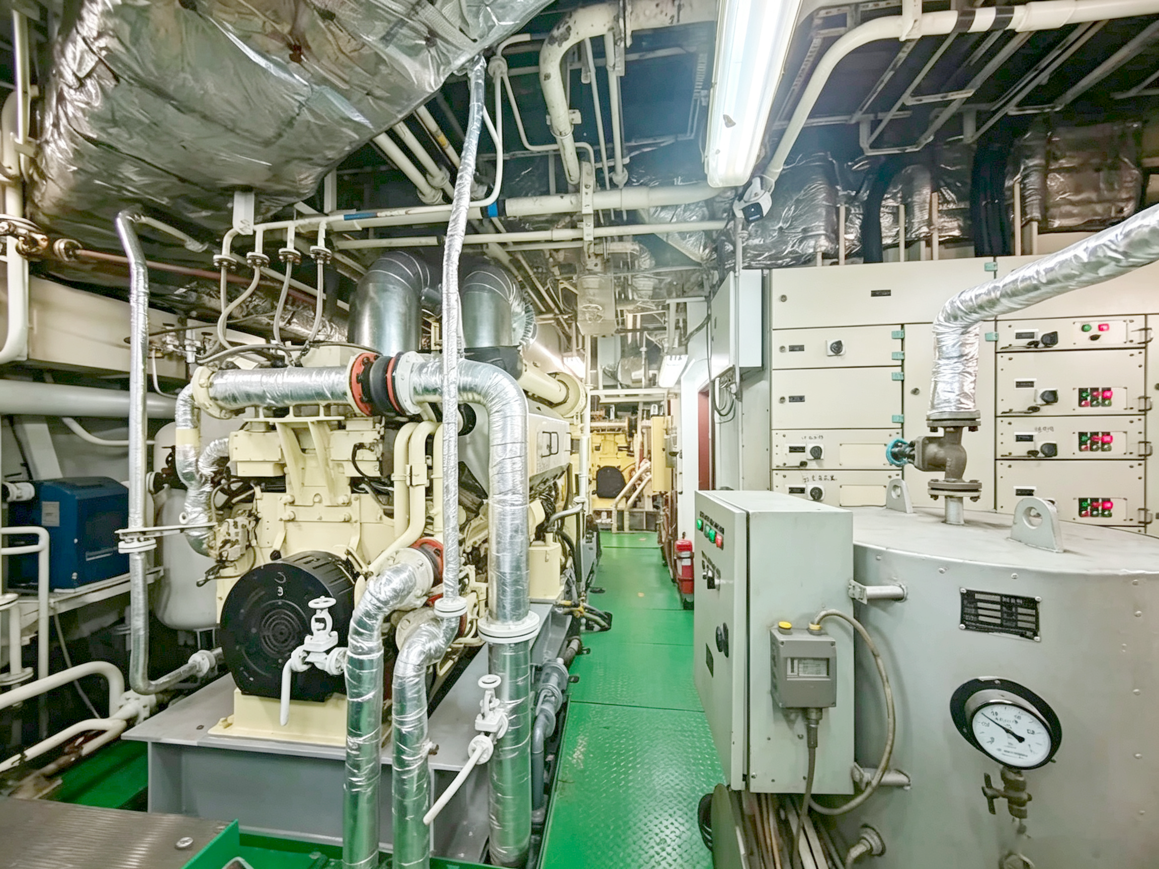 2010 Built 1500 DWT Anchor Handling Tug Supply Vessel For Sale Detail 14