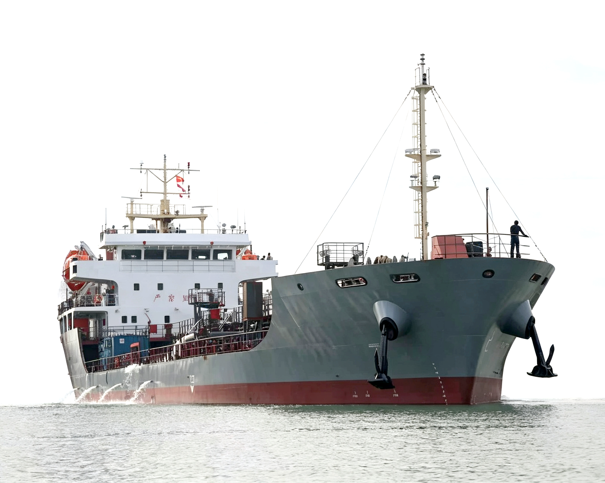 2017 Built 4600 DWT Oil Tanker For Sale Detail 2